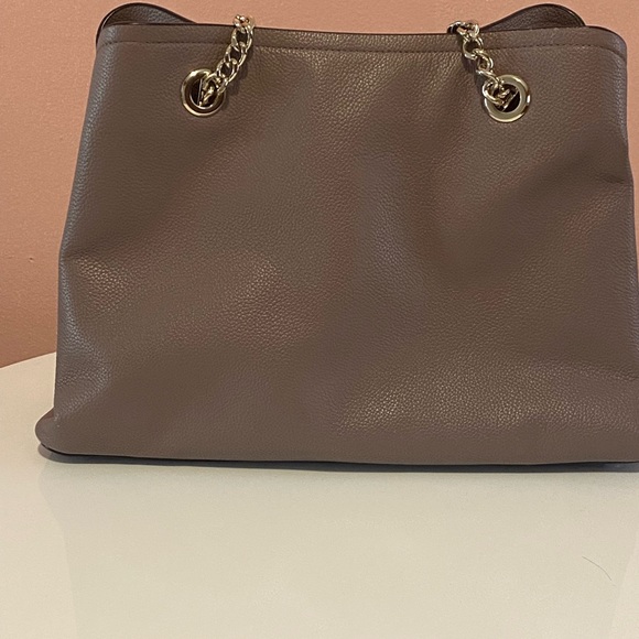 Kate Spade Purse - Picture 3 of 3